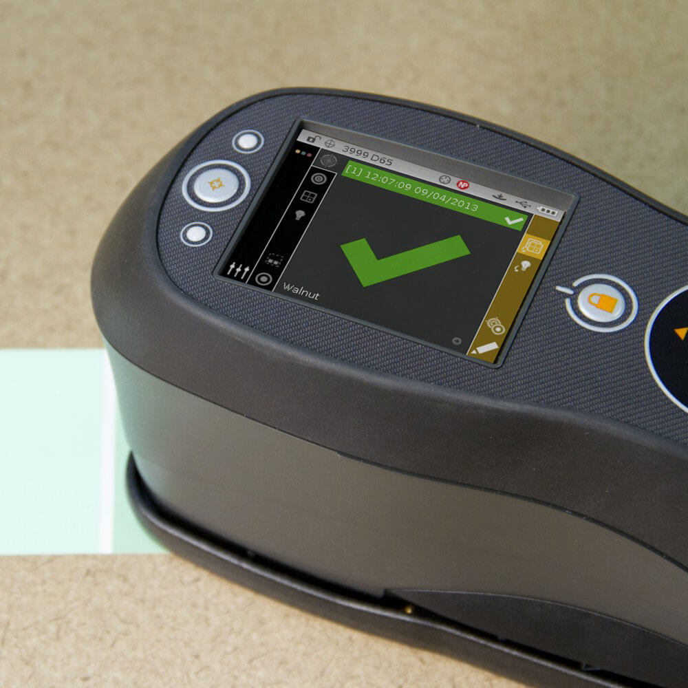 Elcometer 6085 Portable Sphere Spectrophotometer - Image 2