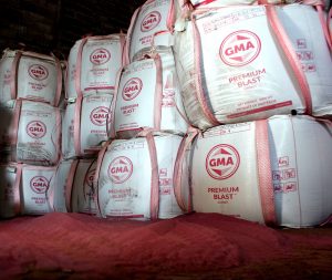 2 tonnes bag of red gma garnet